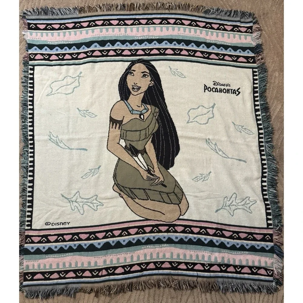 Rare!  Vintage 1990s Beacon Disney Pocahontas Tapestry fringe Throw Blanket